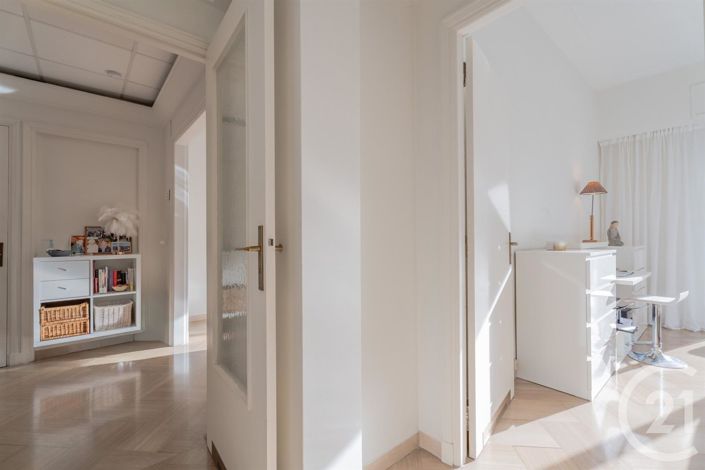 Image No.15-1 Bed Apartment for sale