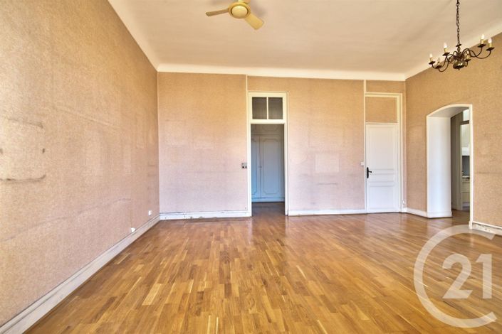 Image No.5-Appartement de 2 chambres à vendre à Nice