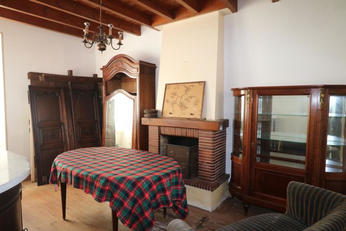 Image No.8-3 Bed House for sale