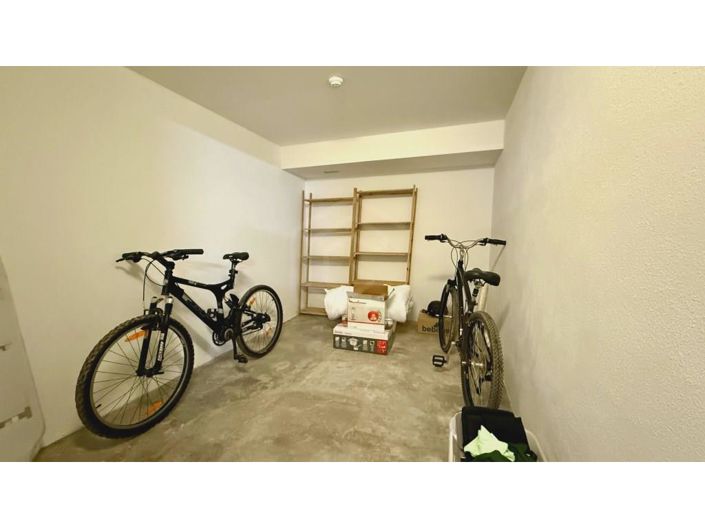 Image No.22-1 Bed Apartment for sale