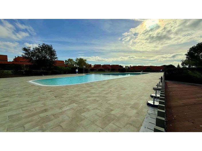 Image No.43-1 Bed Apartment for sale