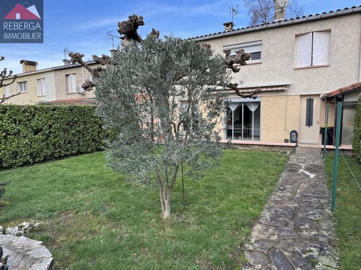 Image No.17-4 Bed House for sale