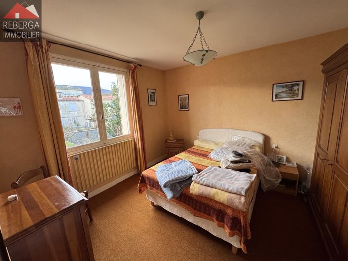 Image No.9-4 Bed House for sale