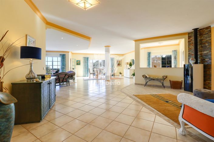 Image No.9-3 Bed House for sale