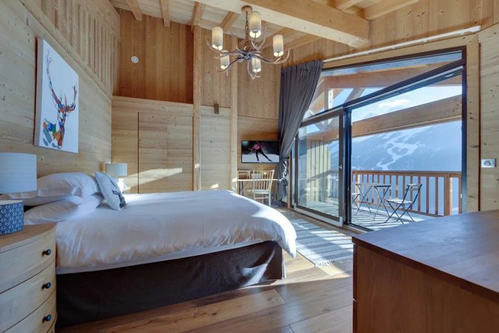 Image No.17-4 Bed House for sale