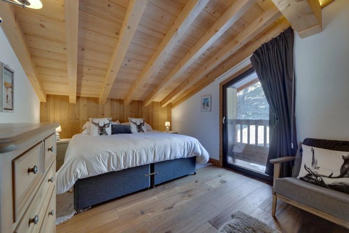 Image No.22-4 Bed House for sale