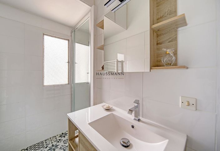 Image No.10-Appartement de 2 chambres à vendre à Paris