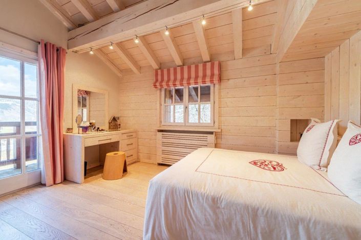 Image No.5-4 Bed House for sale