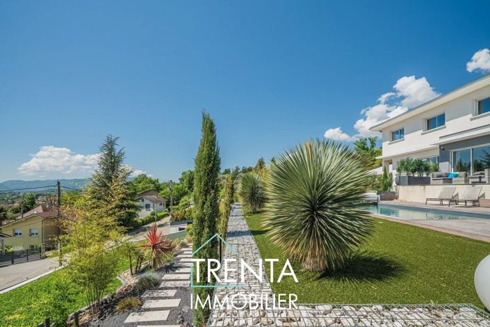 Image No.28-5 Bed House for sale