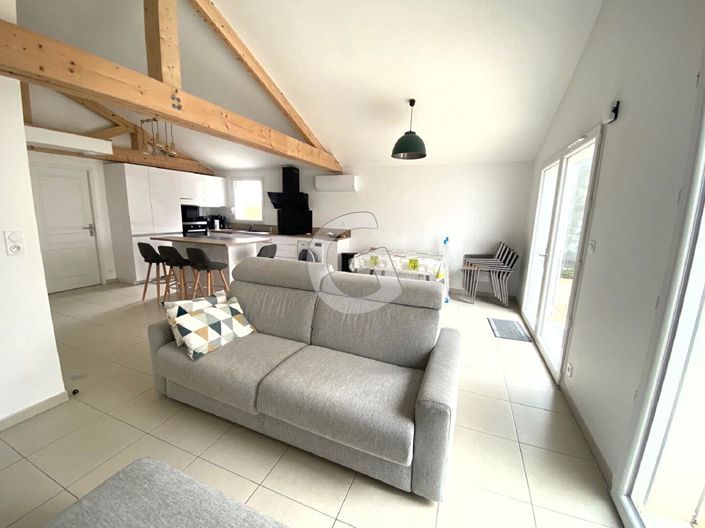 Image No.4-2 Bed House for sale