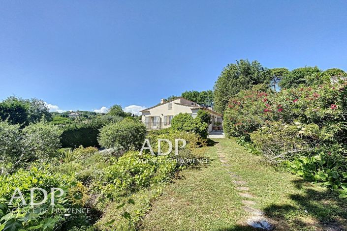 Image No.12-5 Bed House for sale