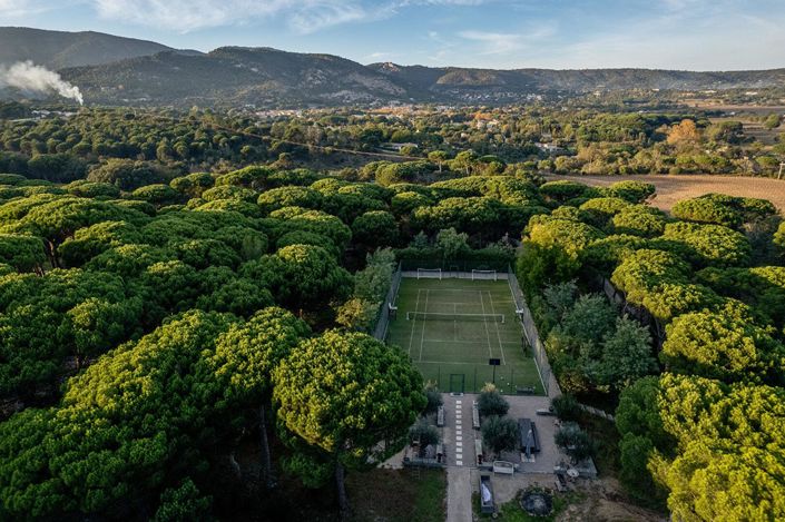 Image No.2-Maison de 7 chambres à vendre à Le Plan-de-la-Tour