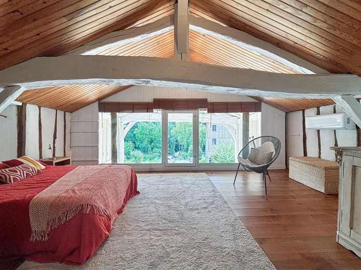 Image No.7-11 Bed House for sale