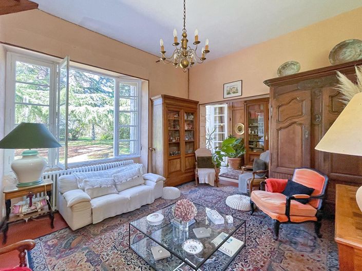 Image No.5-Propriété de 8 chambres à vendre à Bordeaux