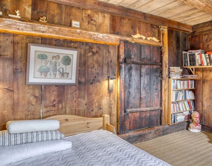 Image No.10-6 Bed House for sale