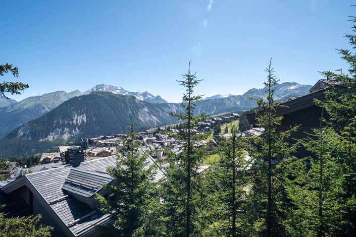 Image No.16-6 Bed House for sale