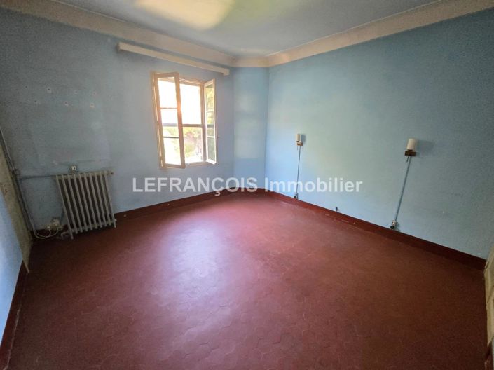 Image No.13-House for sale