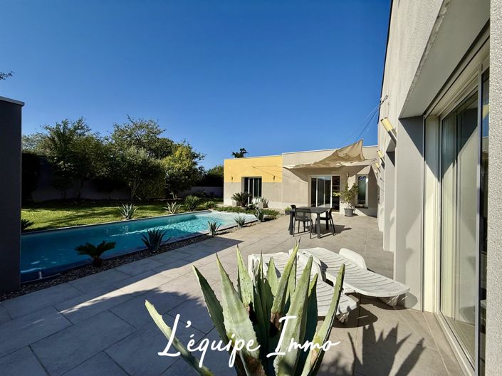 Image No.12-3 Bed House for sale