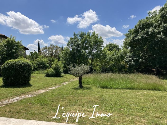 Image No.15-3 Bed House for sale