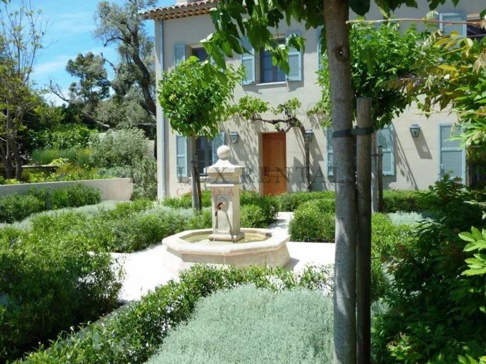 Image No.15-6 Bed House for sale