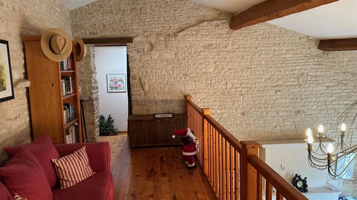 Image No.10-4 Bed House for sale