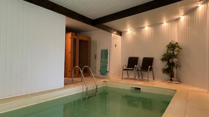 Image No.12-4 Bed House for sale