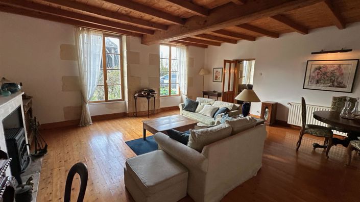 Image No.3-4 Bed House for sale