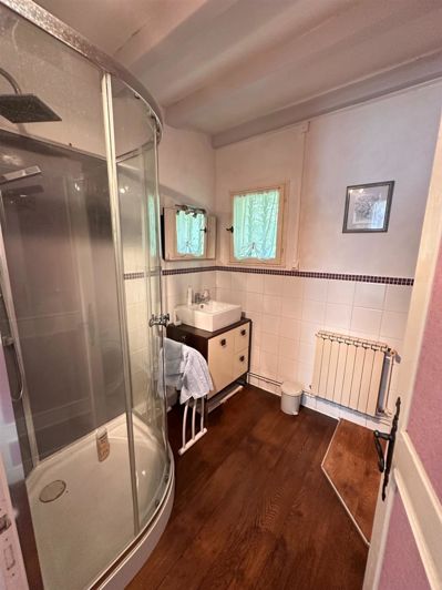 Image No.12-3 Bed House for sale