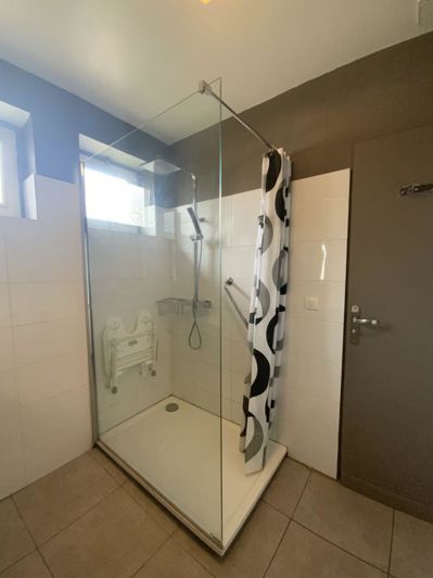 Image No.11-3 Bed House for sale