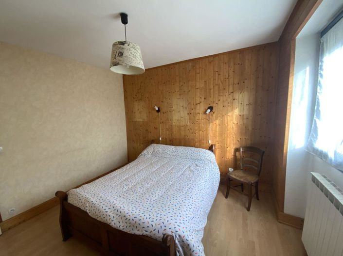 Image No.12-3 Bed House for sale