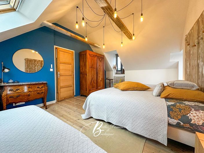 Image No.15-5 Bed House for sale