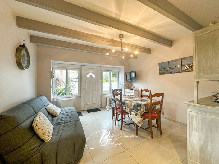 Image No.19-5 Bed House for sale