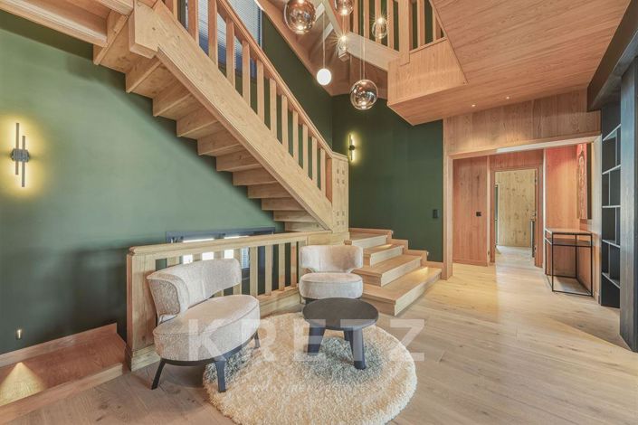 Image No.10-6 Bed House for sale