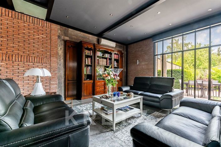 Image No.9-4 Bed House for sale