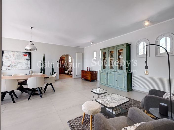 Image No.7-Propriété de 5 chambres à vendre à La Roquette-sur-Siagne