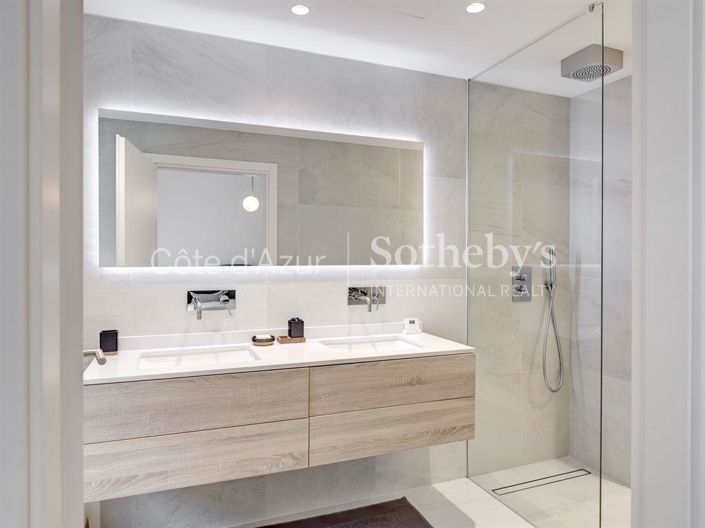 Image No.12-3 Bed Apartment for sale