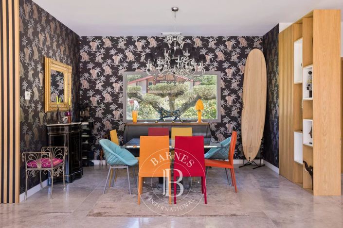 Image No.16-4 Bed House for sale