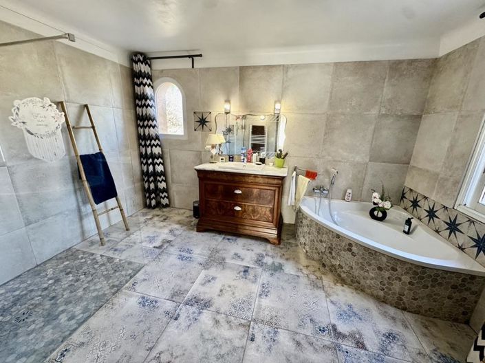 Image No.23-Maison de 4 chambres à vendre à Orange