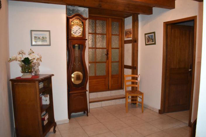 Image No.13-3 Bed House for sale