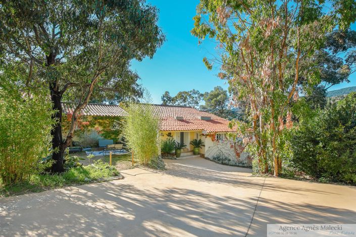 Image No.4-5 Bed House for sale