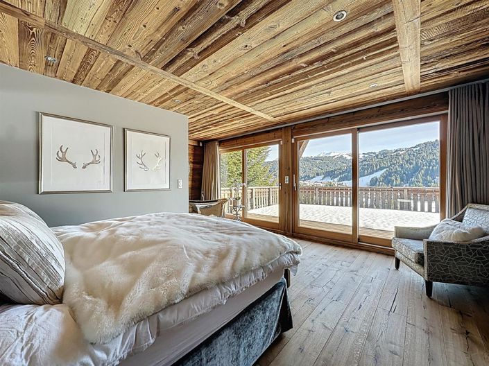 Image No.10-5 Bed House for sale