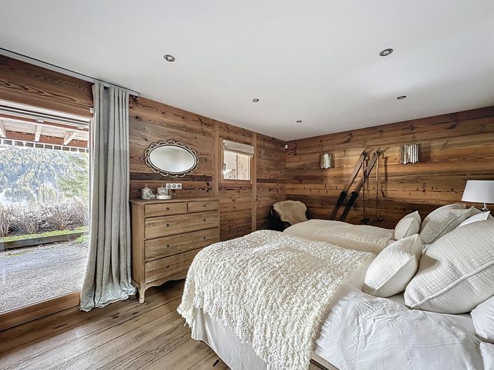 Image No.13-5 Bed House for sale