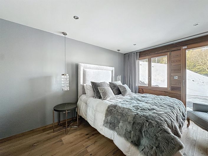 Image No.16-5 Bed House for sale