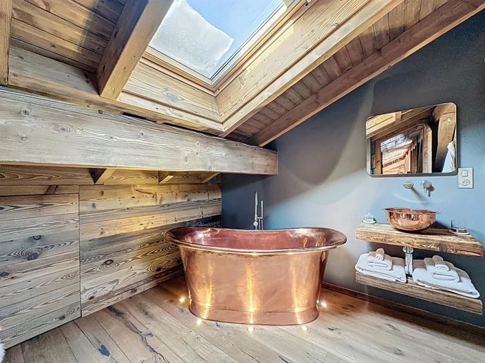 Image No.19-5 Bed House for sale