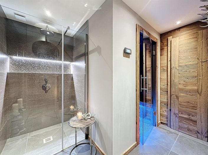 Image No.22-5 Bed House for sale