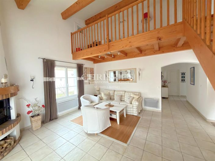 Image No.13-3 Bed House for sale