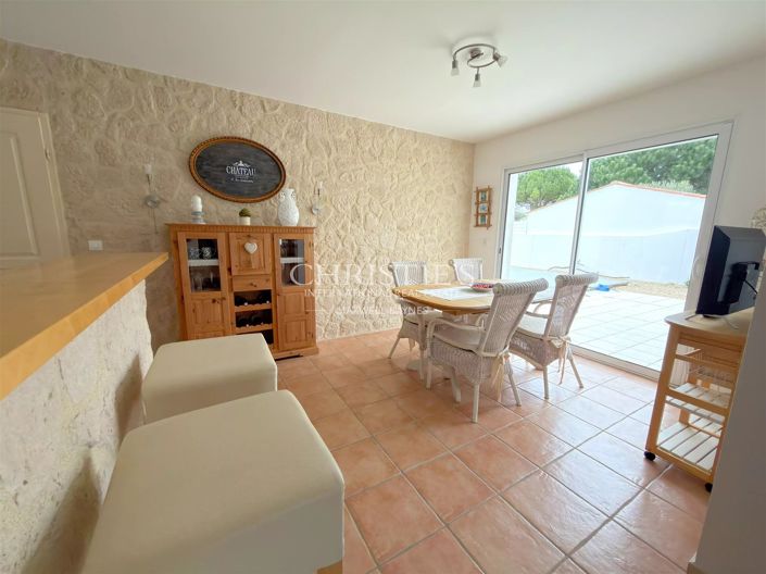 Image No.16-3 Bed House for sale