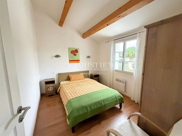 Image No.21-3 Bed House for sale