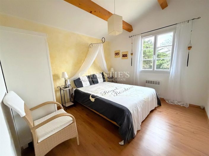 Image No.22-3 Bed House for sale