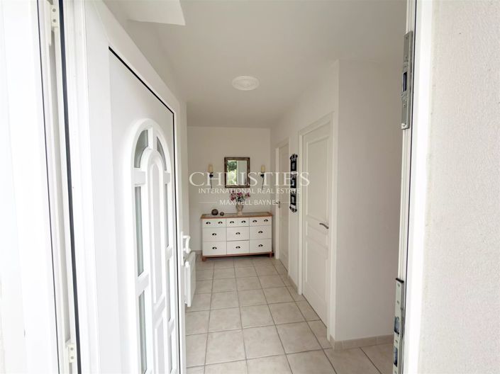 Image No.5-3 Bed House for sale